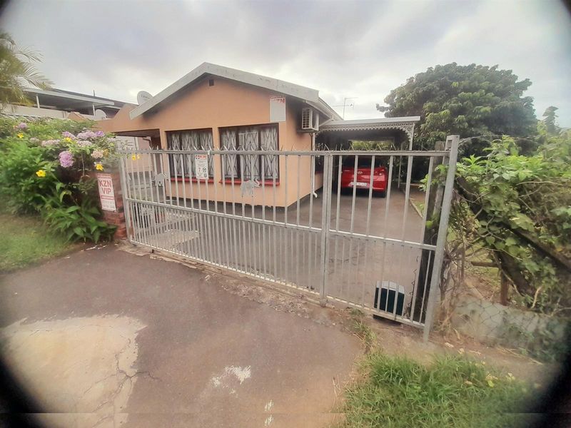 House For Sale in Brookdale, Phoenix, KwaZulu Natal - Photo 2