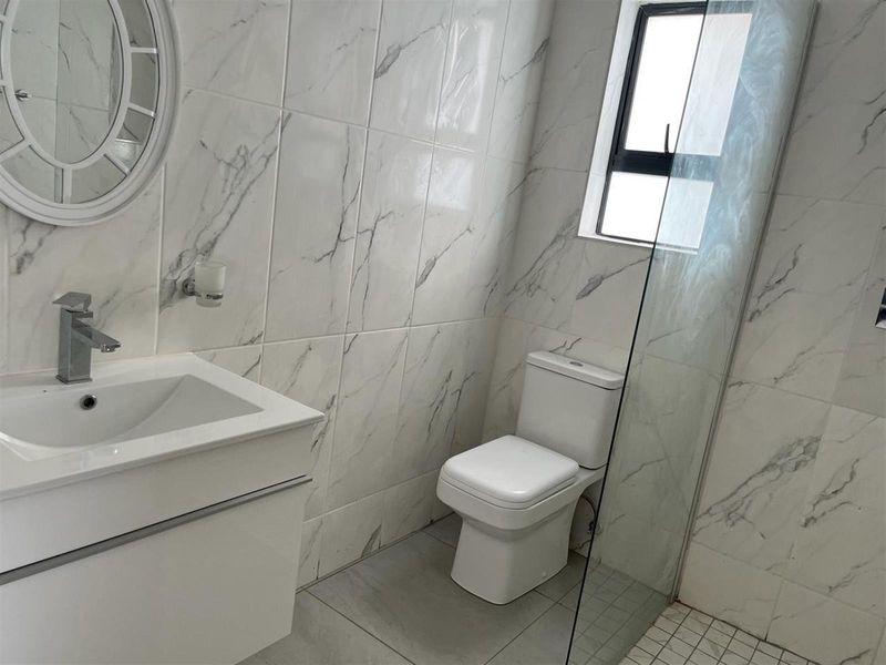 Cottage To Rent in Wendywood, Sandton - Photo 7