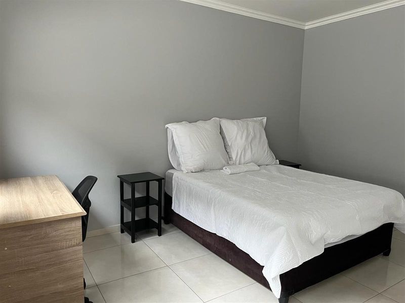 Cottage To Rent in Wendywood, Sandton - Photo 9