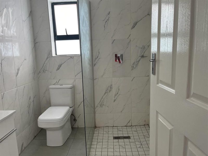 Cottage To Rent in Wendywood, Sandton - Photo 5