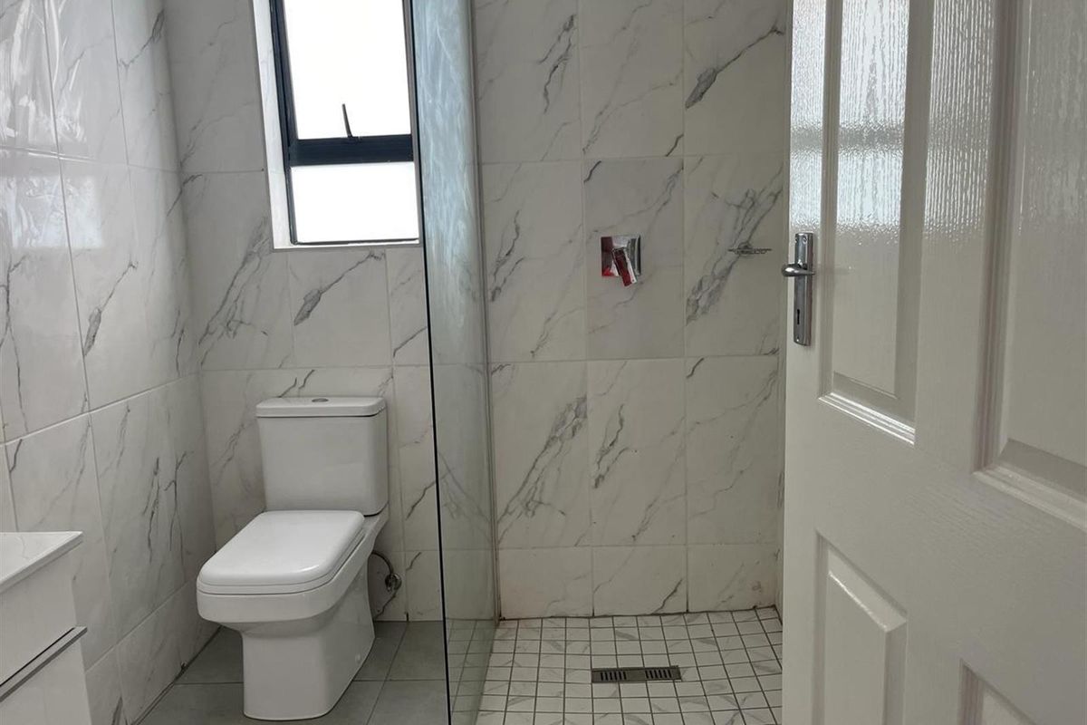 Cottage To Rent in Wendywood, Sandton - Photo 5