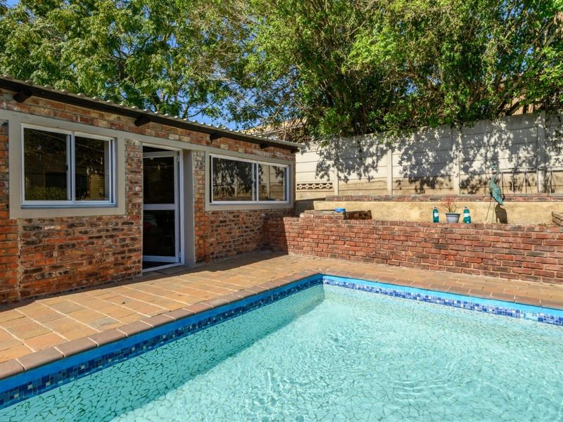 House For Sale in Westering, Port Elizabeth - Photo 5