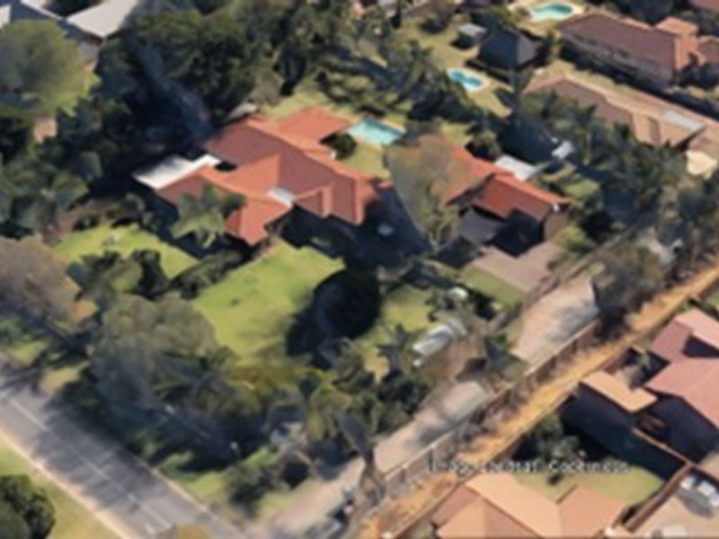 Spacious Multi-Home Property For Sale in Theresapark, Akasia, Pretoria - Photo 4