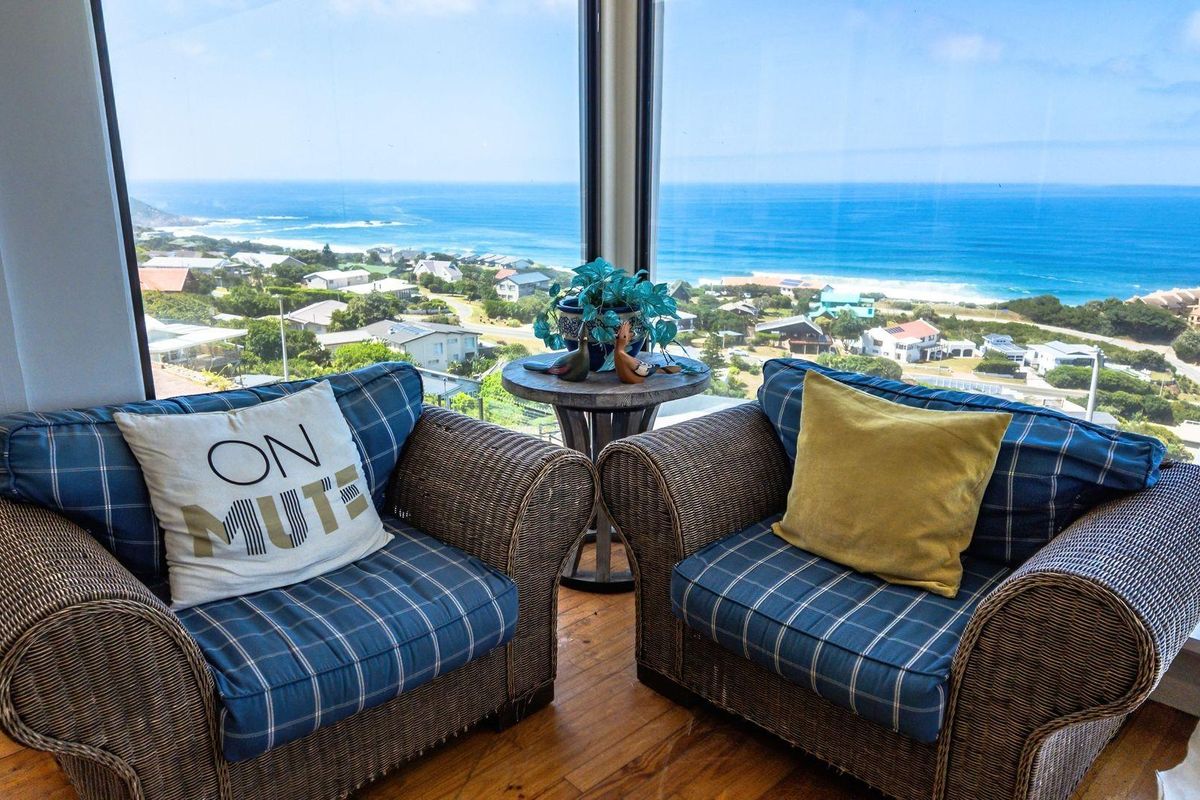 7 Bedroom House with Ocean Views For Sale in Brenton On Sea, Knysna - Photo 5