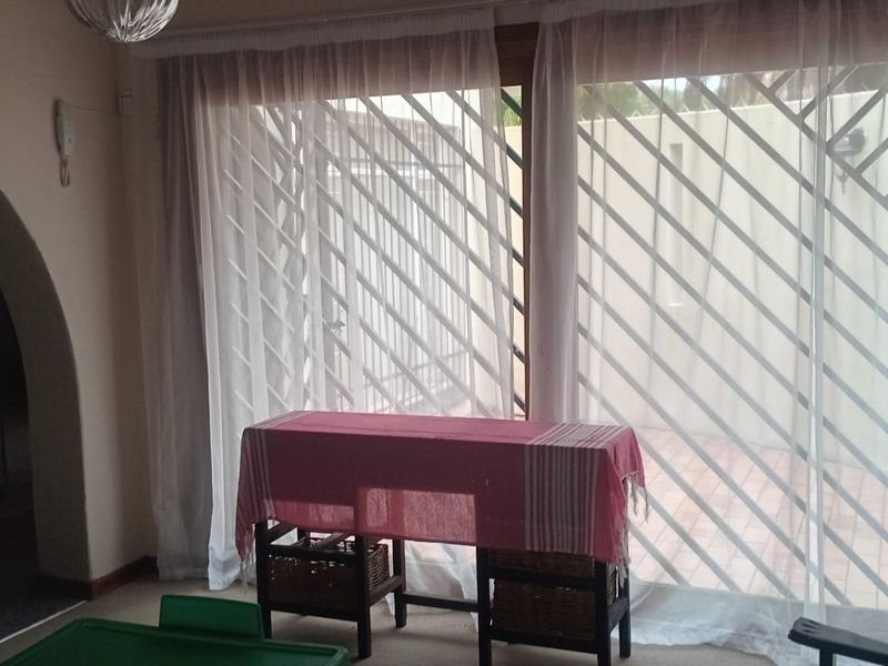 House For Sale in Aviary Hill Newcastle KwaZulu Natal - Photo 6