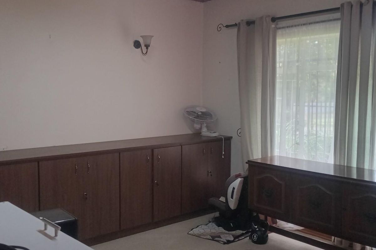 House For Sale in Aviary Hill Newcastle KwaZulu Natal - Photo 4