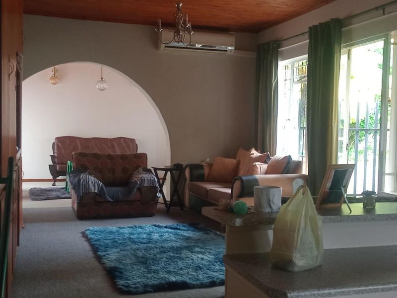 House For Sale in Aviary Hill Newcastle KwaZulu Natal - Photo 8