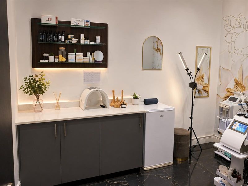 Retail Space for medical professional To Rent in Umhlanga, KwaZulu Natal - Photo 5