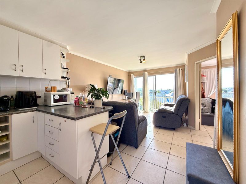 First Floor Apartment in Sought-After West Beach Terraces - Photo 8