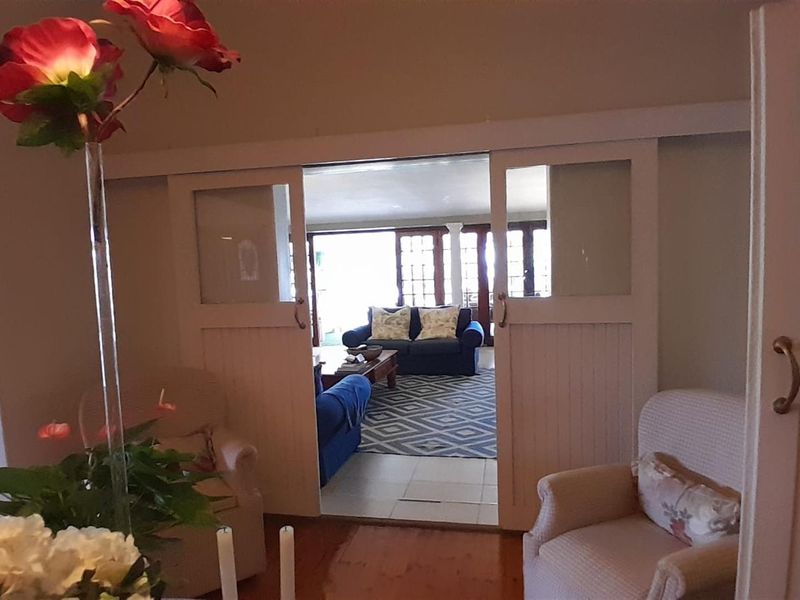 LUXURY HOME IN TRANQUIL ESTATE - BALLITO, KZN - Photo 8