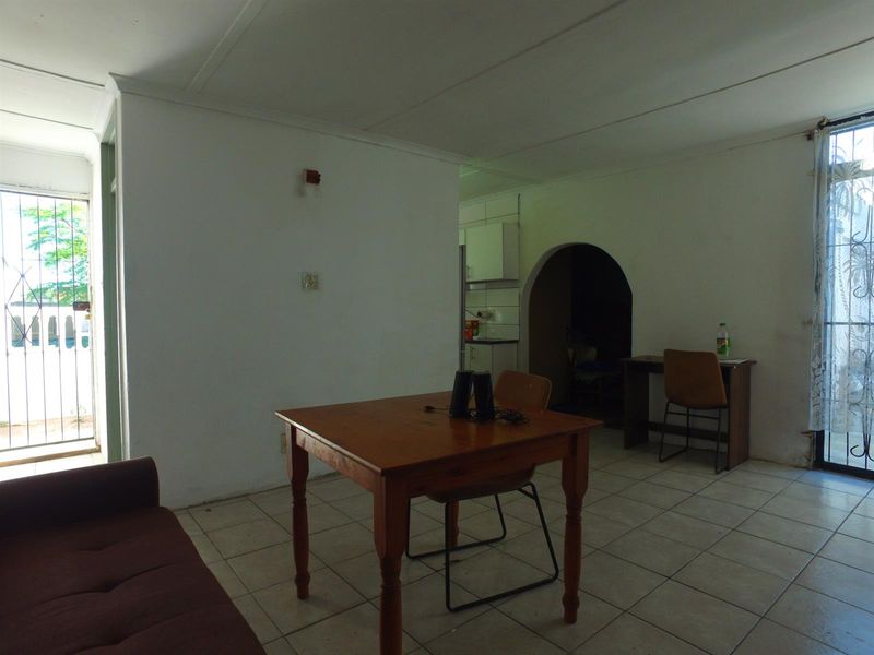 3 Bedroom home for sale in Belhar - Photo 6