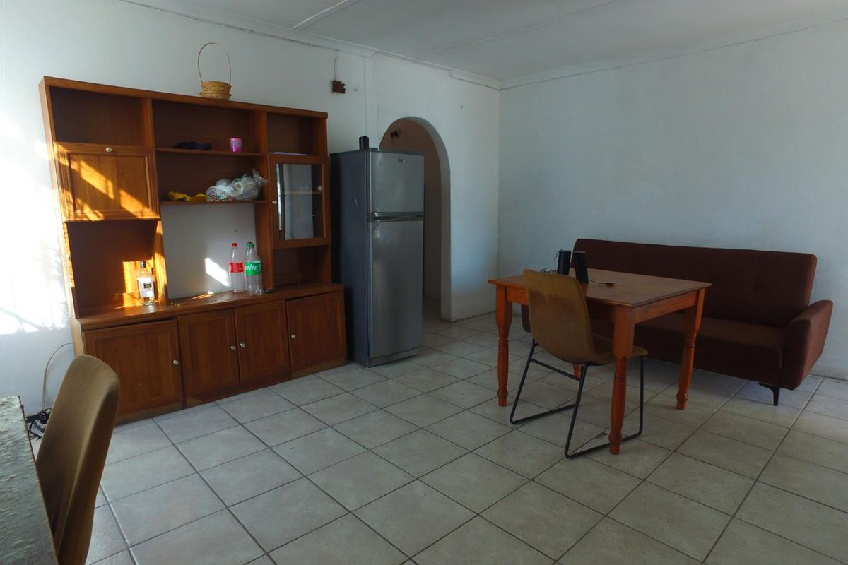 3 Bedroom home for sale in Belhar - Photo 5
