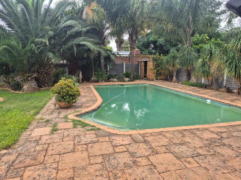 Heuwelsig Haven: Where Family Memories Find a Home - Photo 3