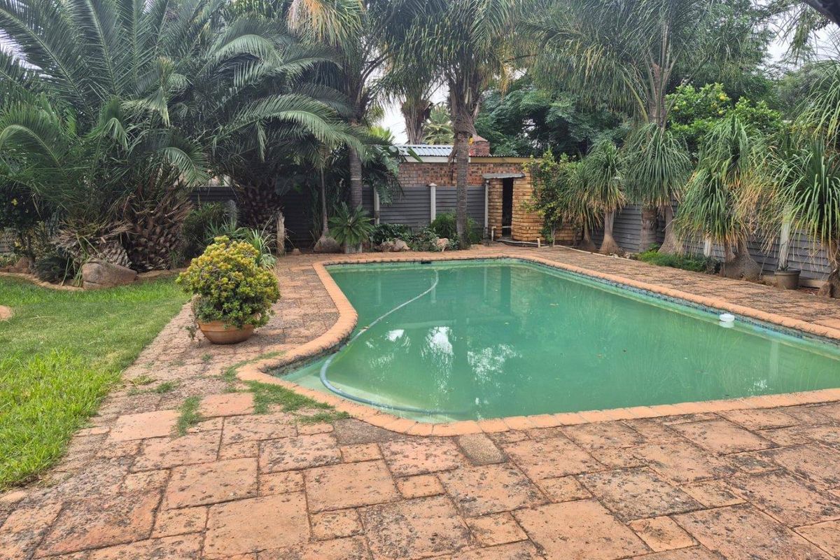 Heuwelsig Haven: Where Family Memories Find a Home - Photo 3