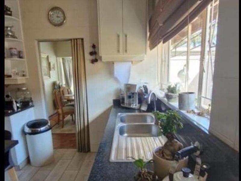 3 BEDROOM HOUSE FOR SAL IN THE STEWARD BENONI - Photo 3