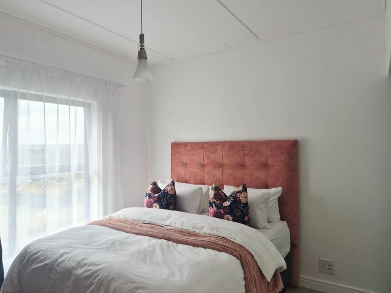 Modern 2-Bedroom Apartment in The Reid - Ideal for First-Time Buyers and Investors - Photo 6