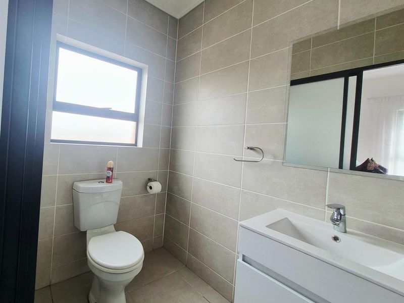 Modern 2-Bedroom Apartment in The Reid - Ideal for First-Time Buyers and Investors - Photo 10