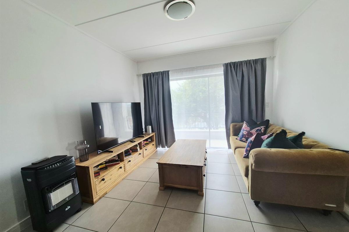 Modern 2-Bedroom Apartment in The Reid - Ideal for First-Time Buyers and Investors - Photo 4