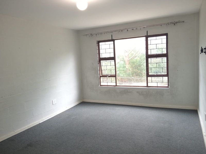 Well-Priced 3 Bedroom Apartment in Sohco, Amalinda - Great Investment Opportunity - Photo 6