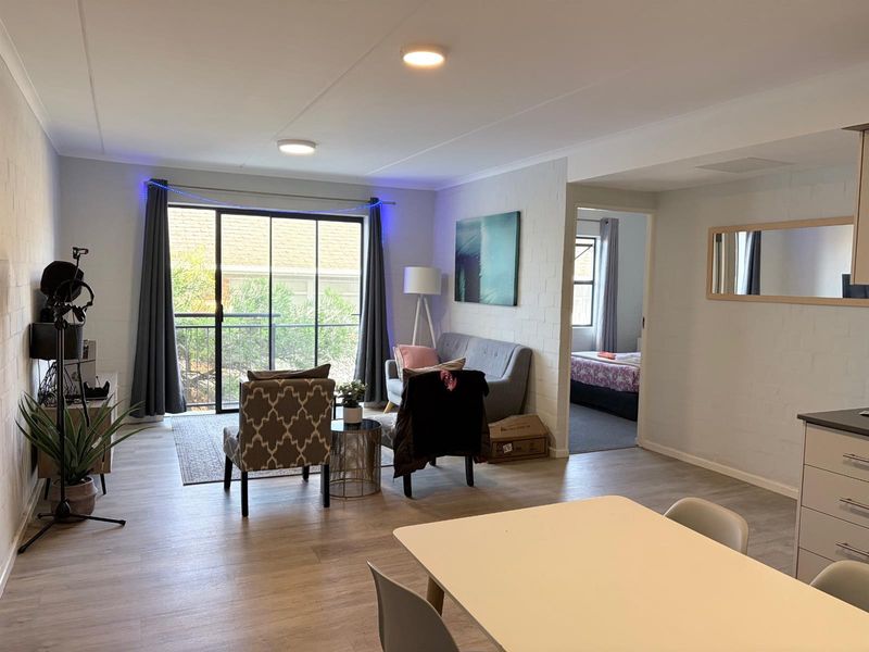 Furnished 2 Bedroom 2 Bathroom apartment in Diep River - Photo 5
