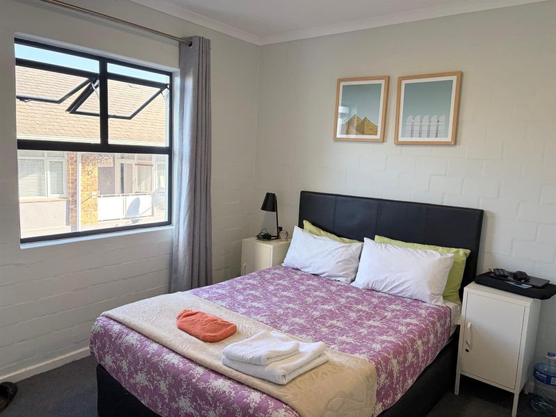 Furnished 2 Bedroom 2 Bathroom apartment in Diep River - Photo 8
