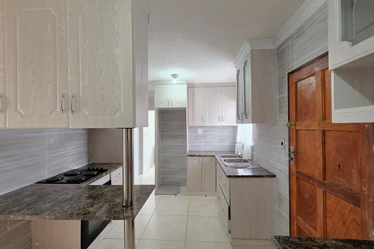 Well-Located 3 Bedroom Home in Philip Nel Park - Move-In Ready - Photo 5