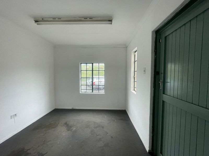 Industrial Property To Rent in Red Hill, Durban North, KwaZulu Natal - Photo 7