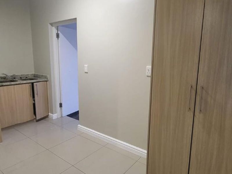 3 Bedroom House to Rent- Sandown Blouberg - Photo 8
