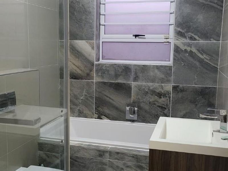 3 Bedroom House to Rent- Sandown Blouberg - Photo 6