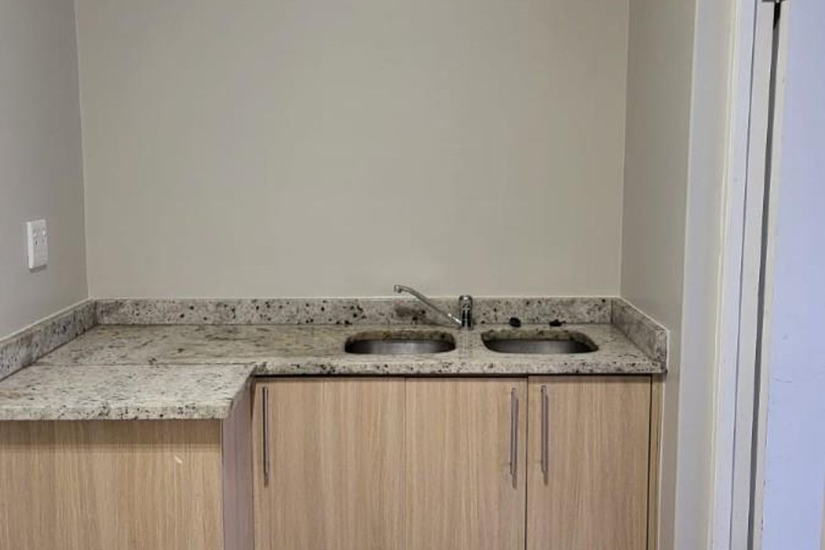 3 Bedroom House to Rent- Sandown Blouberg - Photo 4