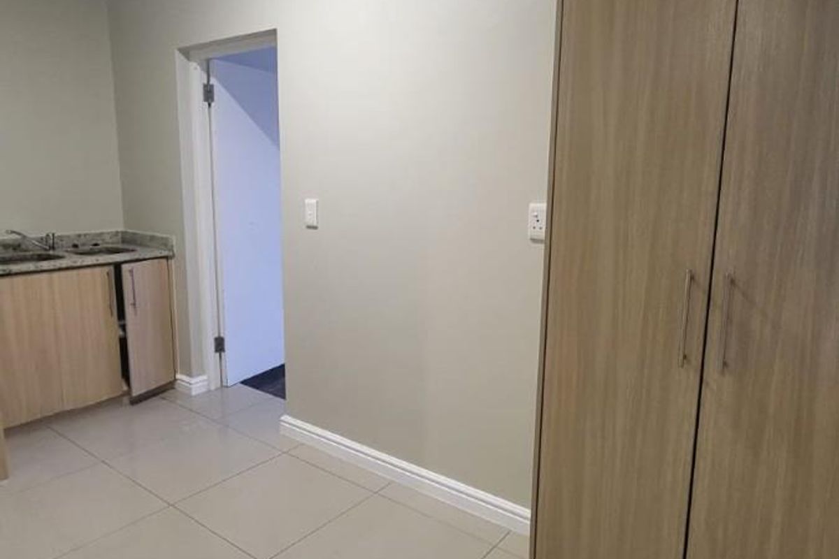 3 Bedroom House to Rent- Sandown Blouberg - Photo 5