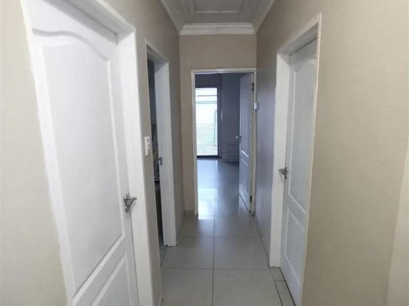 House For Sale in Vergenoeg, Kimberley - Photo 6