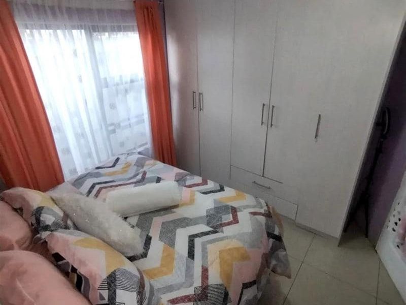 House For Sale in Vergenoeg, Kimberley - Photo 8