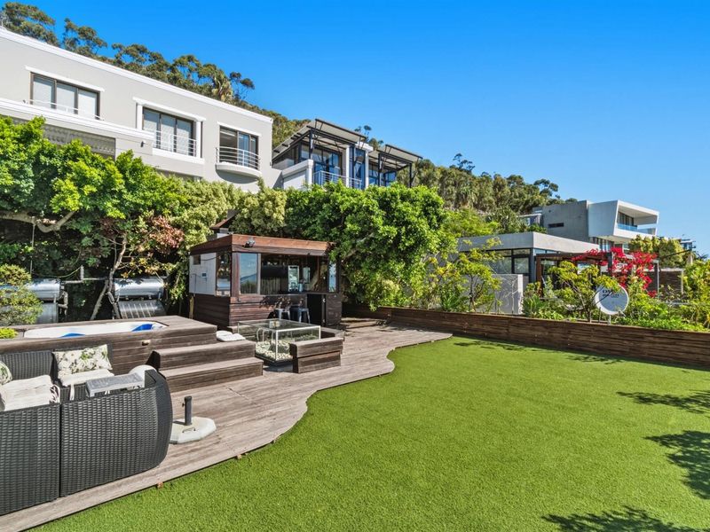 5 Bedroom Green Point Home with 220 sqm Rooftop Terrace, Ocean Views and Airbnb Flatlet - Photo 8