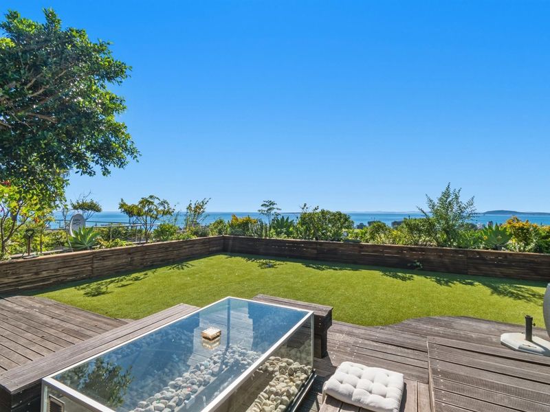 5 Bedroom Green Point Home with 220 sqm Rooftop Terrace, Ocean Views and Airbnb Flatlet - Photo 2