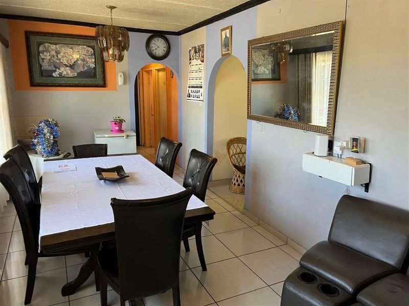 House For Sale in Wyebank, Kloof, KwaZulu Natal - Photo 6