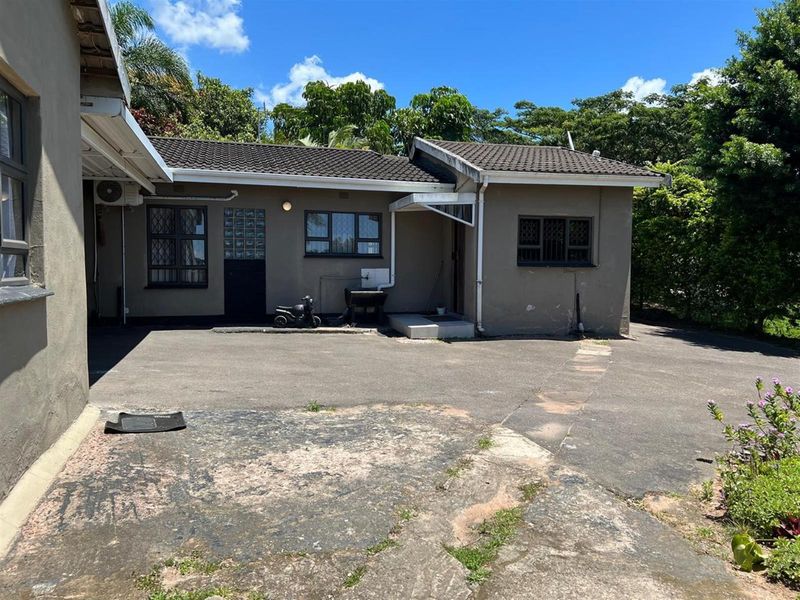 House For Sale in Wyebank, Kloof, KwaZulu Natal - Photo 1