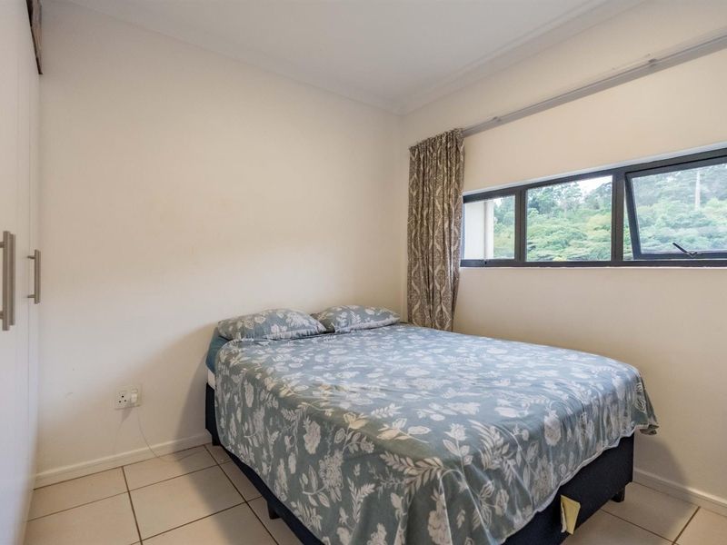 Luxury and Modern Apartment For Sale in Waterfall, KwaZulu-Natal - Photo 8
