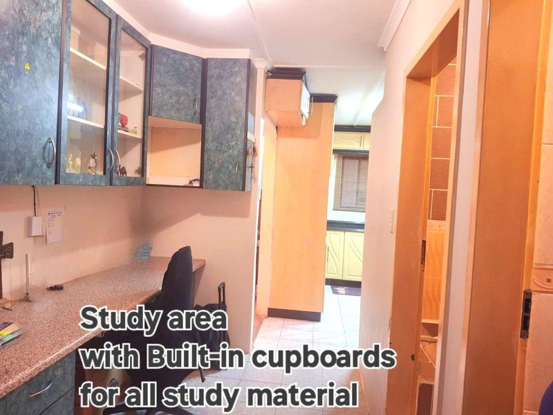 3 Bedroom Freestanding House for Sale in Woodview, Phoenix, KwaZulu Natal - Photo 10