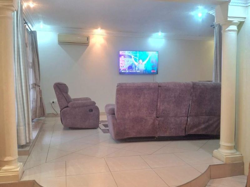 3 Bedroom Freestanding House for Sale in Woodview, Phoenix, KwaZulu Natal - Photo 5