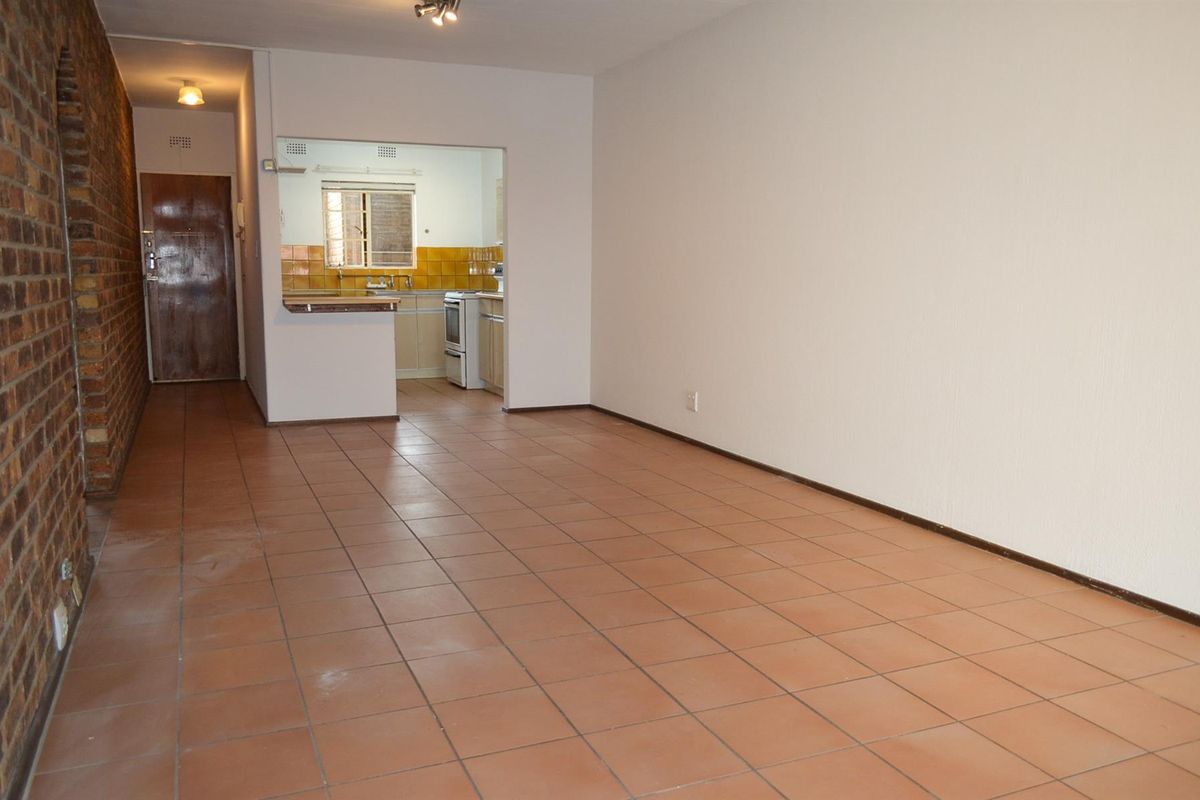 Townhouse To Rent in Eastleigh, Edenvale - Photo 3