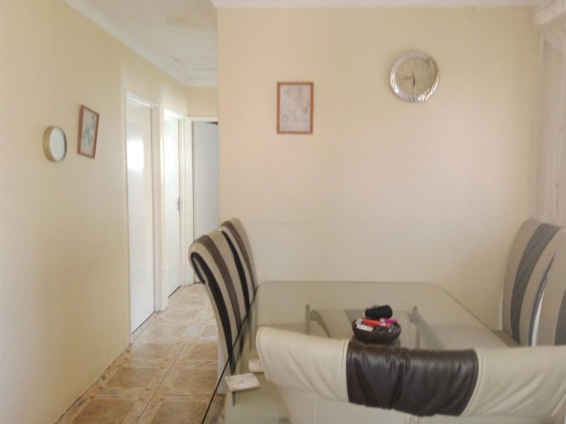 FOR SALE: Beautiful Family Home in Mabopane Unit M, Prime Investment Opportunity - Photo 9