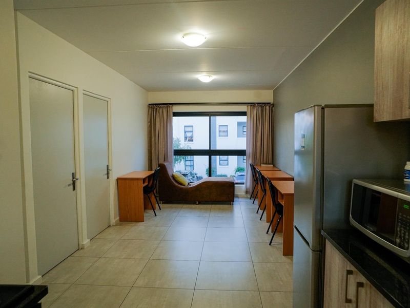 Apartment For Sale in Aan de Wijnlanden Stellenbosch Western Cape - Photo 2