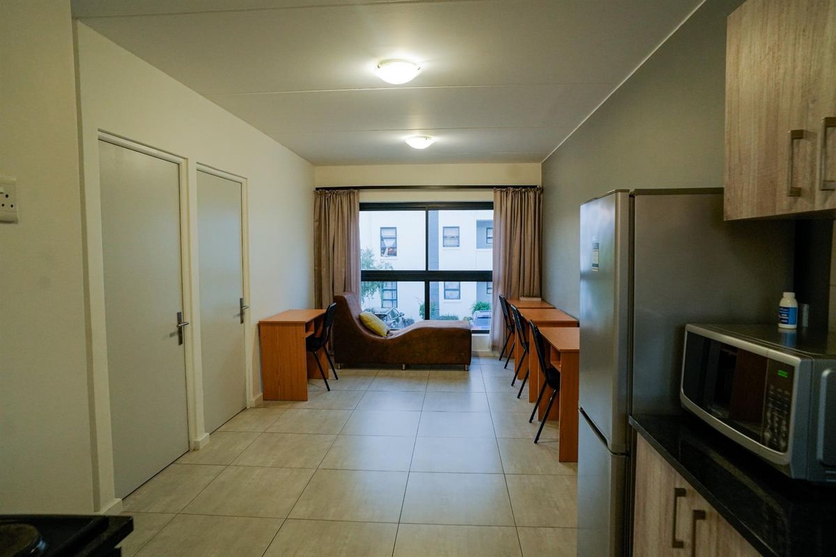 Apartment For Sale in Aan de Wijnlanden Stellenbosch Western Cape - Photo 2