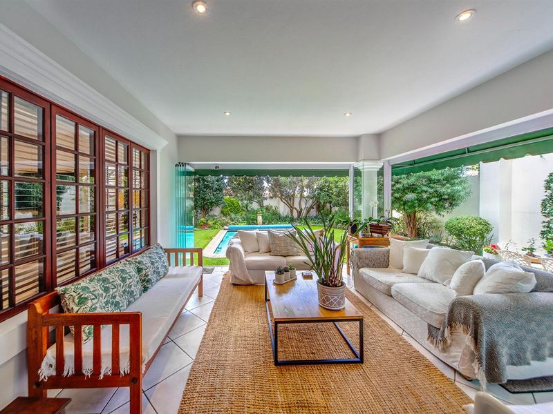 House For Sale in Douglasdale, Sandton - Photo 7
