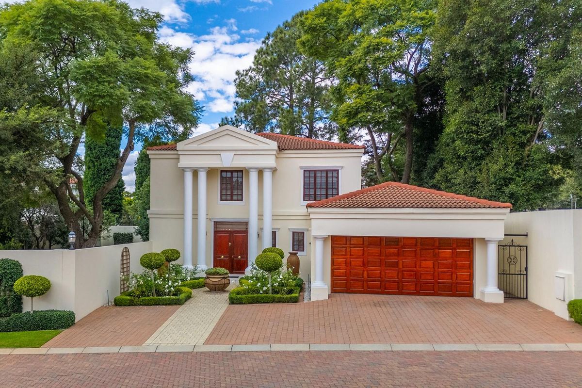 House For Sale in Douglasdale, Sandton - Photo 3