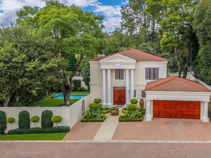 House For Sale in Douglasdale, Sandton - Photo 1