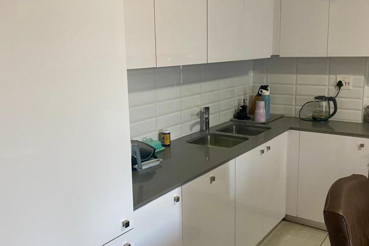 Apartment For Sale in Paardevlei, Somerset West - Photo 5