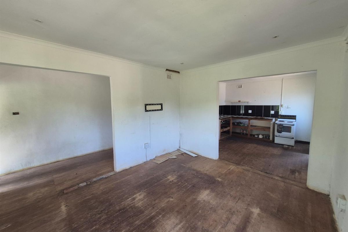Two Properties in One - Development or Business opportunity - - Photo 2