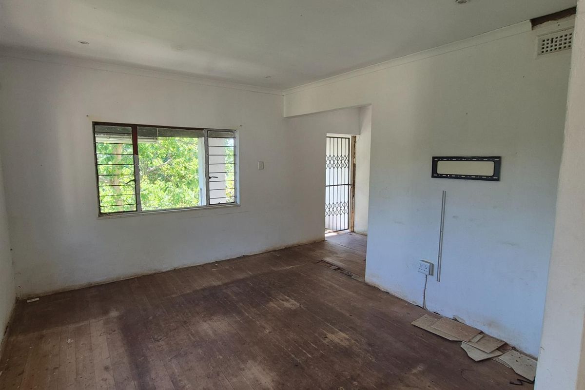 Two Properties in One - Development or Business opportunity - - Photo 4
